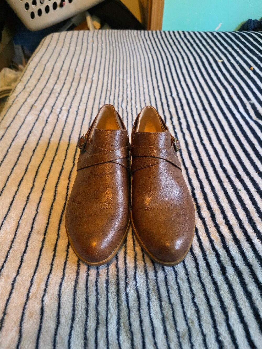 Ladies * Life Stride* Adley Shoe Brown Faux Leather Size 10
